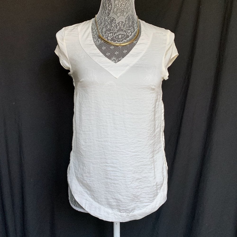 Women's XS Top